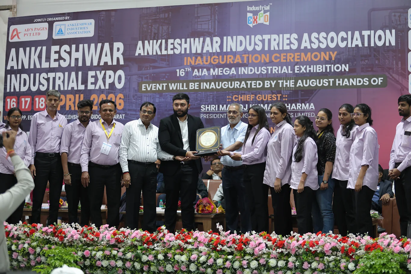 1st Price in AIA Anandapura Trophy tor Best Export Performance amongst SSi units in Pharma Category
